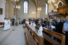 1. Heilige Kommunion in St. Crescentius (Foto: Karl-Franz Thiede)